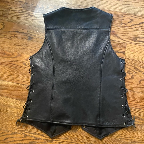 Fox Creek Vintage Womens Motorcycle Vest medium Leather Laced Sides Snap Frnt - Picture 5 of 15